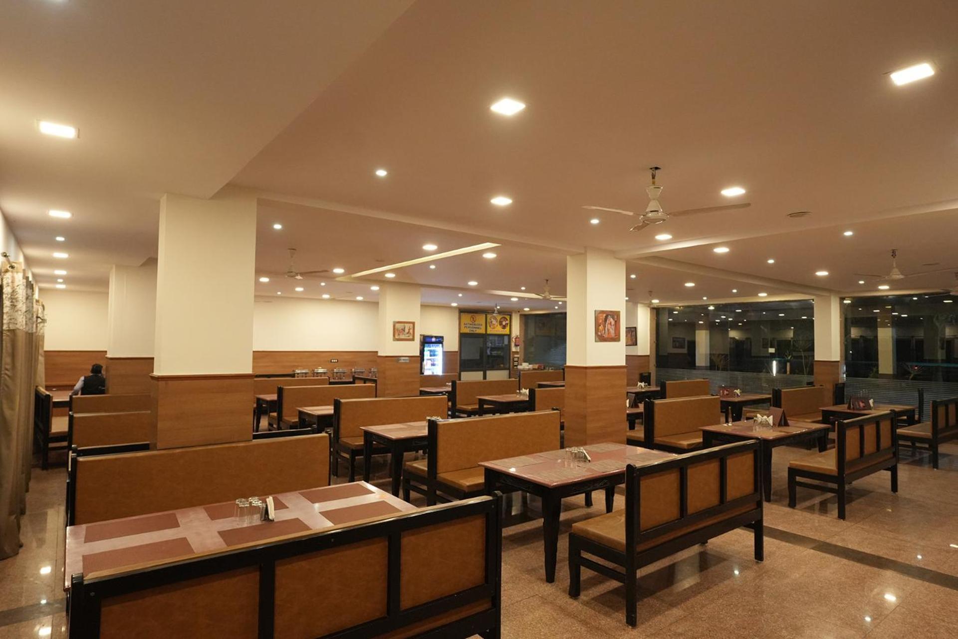 Hotel White Lotus Dungarpur Exterior photo
