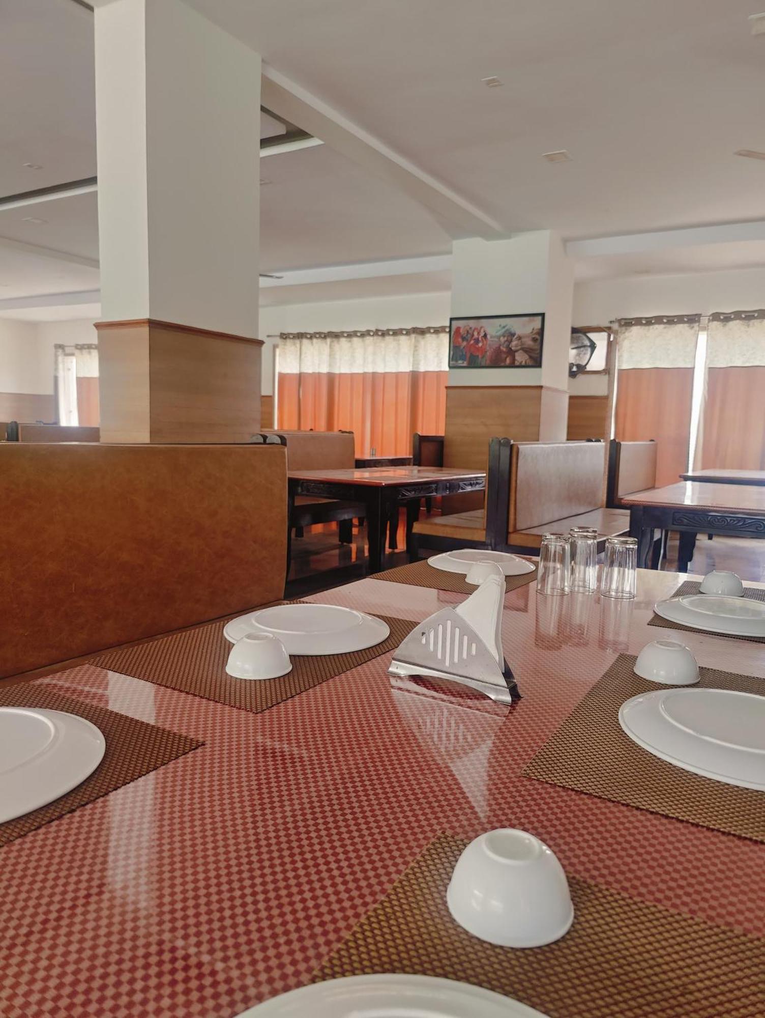 Hotel White Lotus Dungarpur Exterior photo